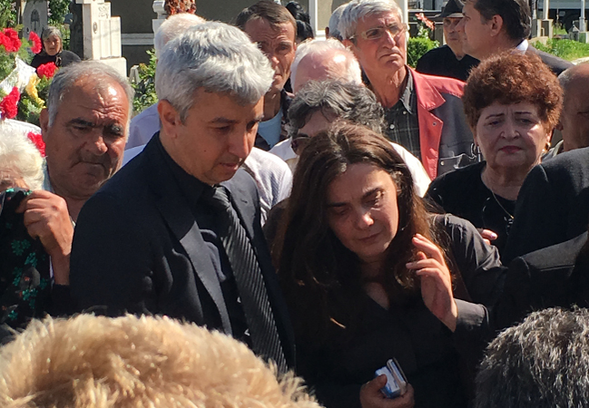 Dan Diaconescu a aflat o veste proastă în timp ce se afla în permisie, alături de familie