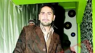 Connect-R n-are succes la politicieni