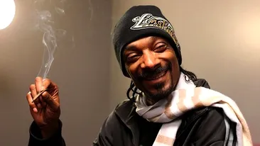 Incident violent la înmormântarea comediantului Ricky Harris! Bodyguardul lui Snoop Dogg a sărit la bătaie