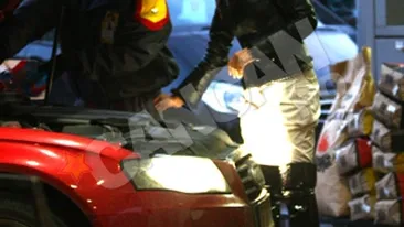 Adelina si-a reparat masina la benzinarie