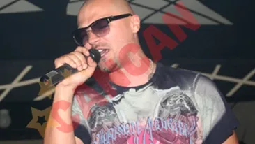 Puya i-a hipnotizat pe resiteni! VEZI FOTO/VIDEO