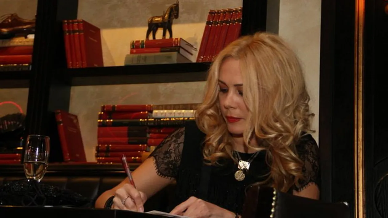 Dana Savuica arata beton la 44 de ani! Am aflat secretul cu care a slabit aproape zece kilograme!