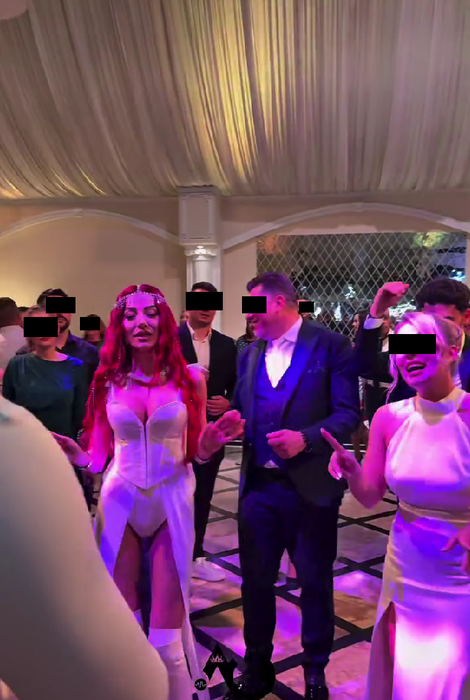 Anamaria Vaida, fosta ispită de la Insula Iubirii, dansând la o nuntă/ Sursa foto: Instagram