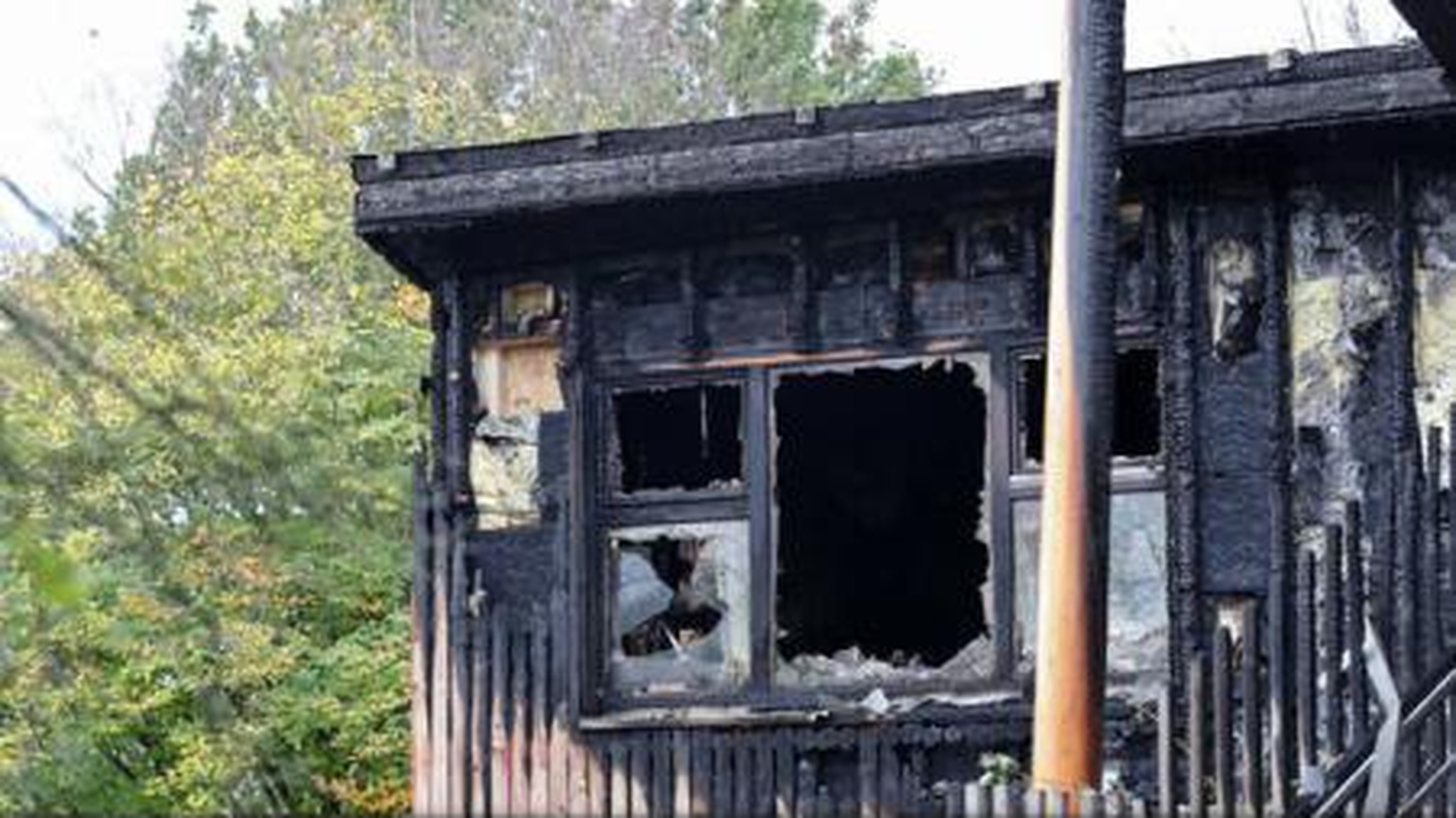 Ultimă oră. Care este starea celor 33 de români a căror locuinţă a fost incendiată în Germania