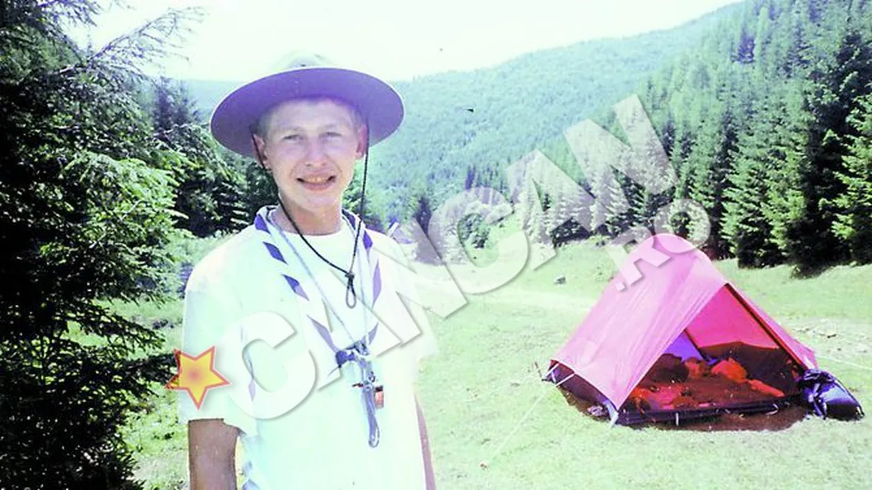 Avea 14 ani si-i placeau excursiile pe munte. Asa arata Solcanu cand a descoperit ca este gay