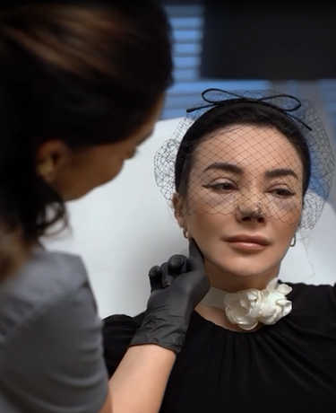 Ana Morodan, cu ochii umflați și nasul avariat, de urgență la estetician: „S-a pietrificat în față”