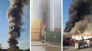 Incendiu infernal la o fabrică situată pe Șoseaua de Centură a Capitalei! S-a emis mesaj RoAlert de avertizare a populației