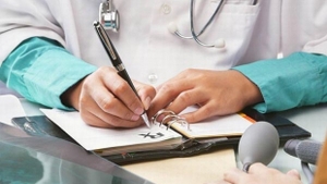Un primar din Covasna caută pe facebook un medic de familie pentru localnici
