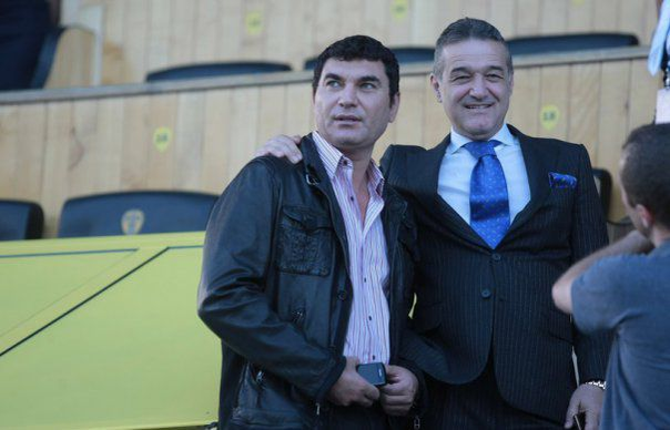 Cristi Borcea și-a luat ultimul model de Maybach,
mai ”calificat” decât al lui Gigi Becali!