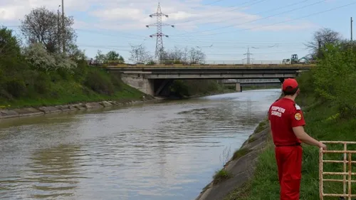 Tragedie în Vaslui. Doi copii s-au înecat într-un canal