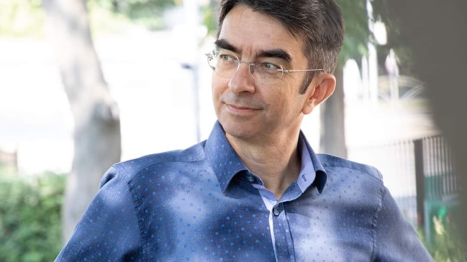 Mihai Găinușă a fost călcat de hoți! Ce i-a dispărut din curte. „Poate-l știe cineva”
