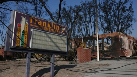Miracol după incendiile din Malibu, California! Singurele lucruri care nu au ars: „Dumnezeu există”