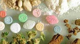 "Cocaina" legala costa 50 lei si duce la moarte