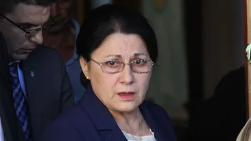 Parlamentarii au votat! Ecaterina Andronescu ramane fara imunitate parlamentara