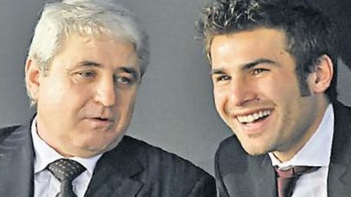Fiul lui Adrian Mutu sufera de o boala ereditara la inima? Bunicul sau a avut aceeasi afectiune!