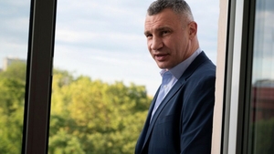 Vitali Klitschko divorțează. Celebrul sportiv era căsătorit de 25 de ani