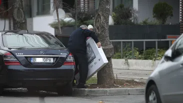 George Padure livreaza televizoare la domiciliu! E nostalgic dupa vechea afacere!