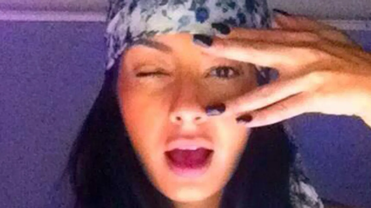 Exil in Africa pentru o vedeta de la noi! A fost oprita de armata, perchezitionata la piele si...