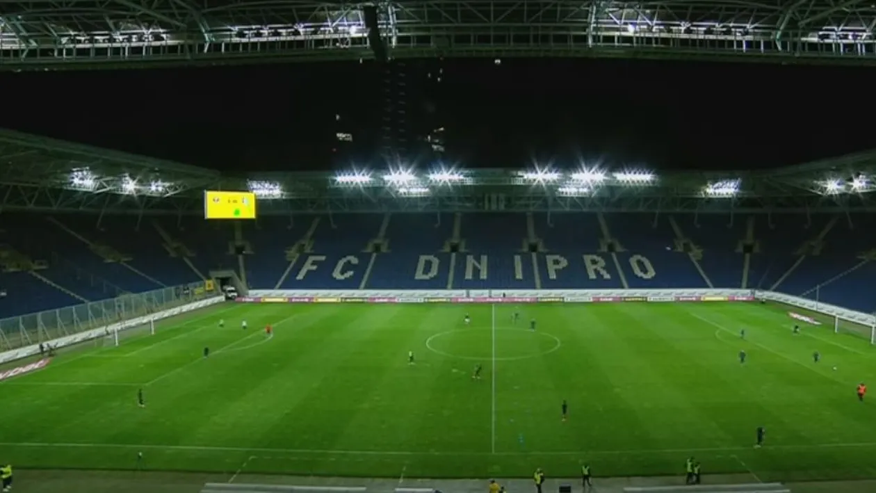 Record! De câte ori a putut fi întrerupt de sirene meciul din Ucraina. Ireal cât a durat partida dintre Dnipro-1 şi FC Oleksandriya