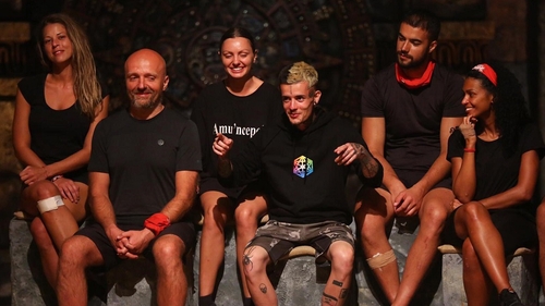 Costi Ioniță, filmat în ipostaze tandre alături de o mulatră după eliminarea de la Survivor România. Din Republica Dominicană, pleacă direct în SUA | FOTO