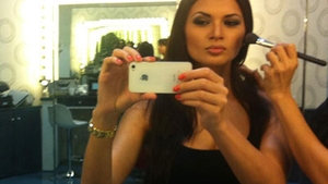 Ramona Gabor zice că e fericită cu prinţul din Dubai, dar încă mai ţine legătura cu fostul Gabi Bădălău! Vezi dialogul fabulos!