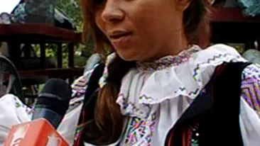 Nu inteleg de ce unele femei nu urla pe strada! Nadine este disperata de cand a devenit mamica!