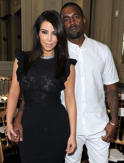 Kim Kardashian și-a surprins soțul în timp ce o sorbea din priviri pe Rihanna! VIDEO