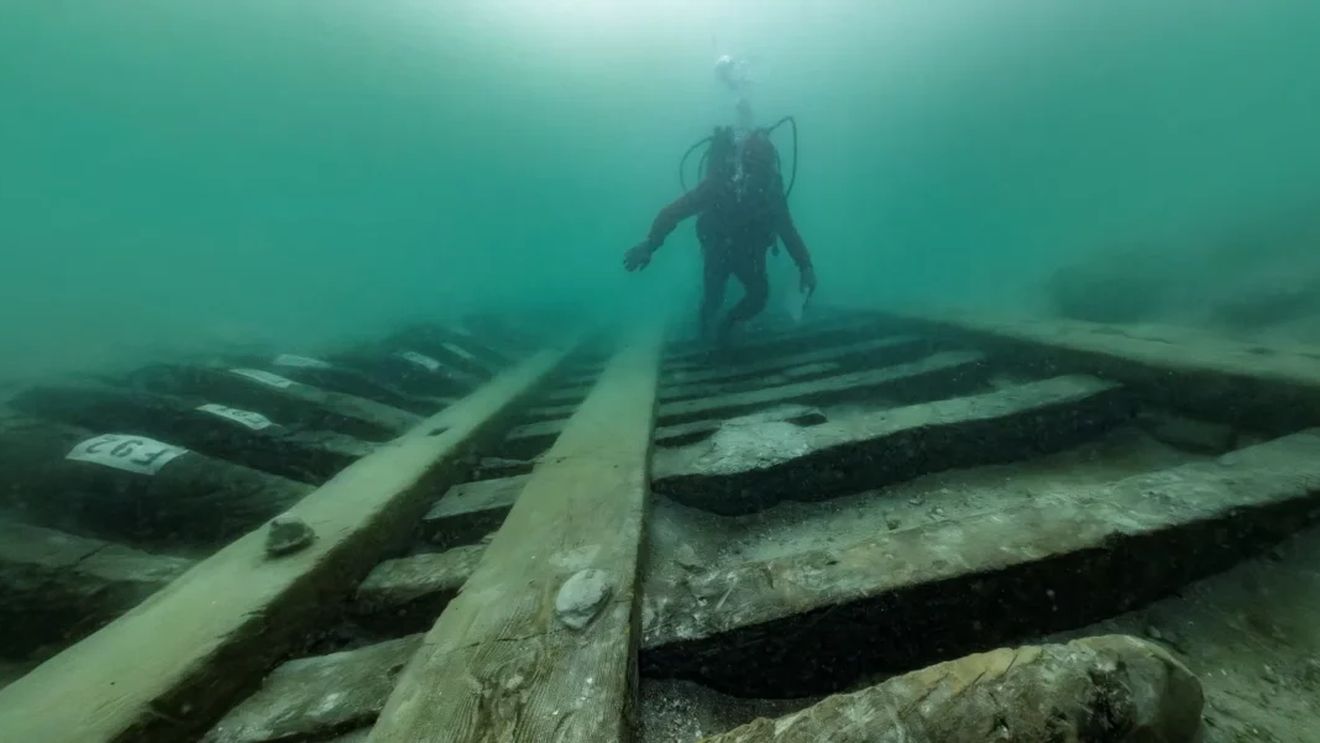 Descoperire importantă în portul din Alexandria. A fost găsită epava unei bărci de 2.000 de ani. De ce e importantă