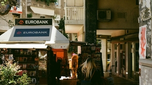 Pleci în Grecia vara asta? Ai nevoie de cash sau card? Iată tot ce trebuie să știi