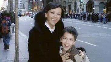 O gravida roz! Manuela Fedorca isi duce sarcina cu stil!