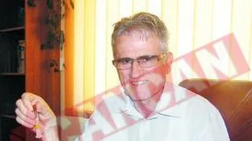 Primarul care isi testeaza angajatii cu fiola