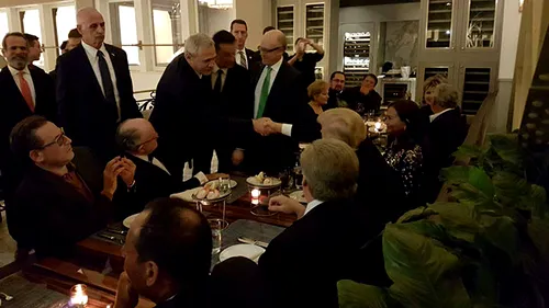 Liviu Dragnea s-a întâlnit cu Donald Trump. Ce a discutat preşedintele PSD cu preşedintele ales al SUA