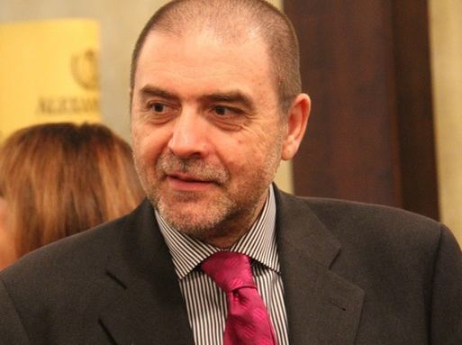 George Butunoiu susține, la rândul lui, că bunurile i-au fost sechestrate de Carmen Păștin și fiica acesteia, Andreea Stroe