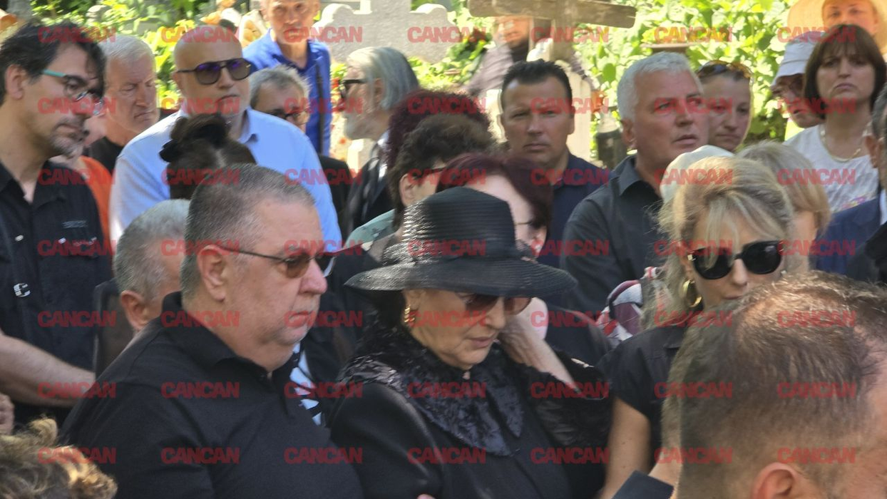 Irina Loghin a apărut susținută la slujba de înmormântare a soțului ei. Cântăreața a avut nevoie de ajutor să intre în biserică