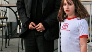 Al Pacino si-a escortat fiica