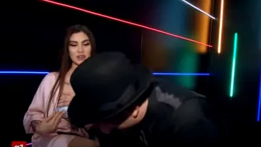 Ce nu s-a văzut la Tv. Vlad Drăgulin a atins-o în zonele intime pe Bia Khalifa, la iUmor VIDEO