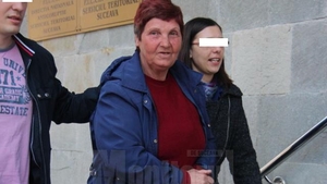 Pensionara din Suceava, arestata pentru ca jefuia barbati! Le dadea pastille sa adoarma, apoi fugea cu bunurile lor!