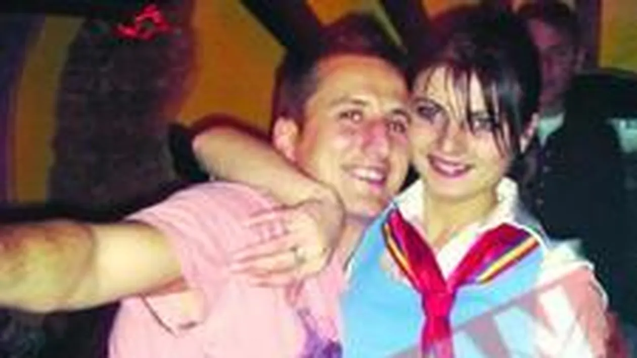 Pionieri si cantece comuniste intr-un club sibian