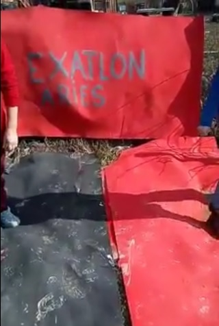 Exatlon made în România! O familie din Maramureș și-a amenajat în grădină o copie fidelă a circuitului din Republica Dominicană