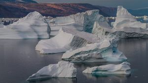 Pământul, afectat de o ciudată „pată albastră” observată deasupra Groenlandei. Ce schimbări de vreme vor avea loc