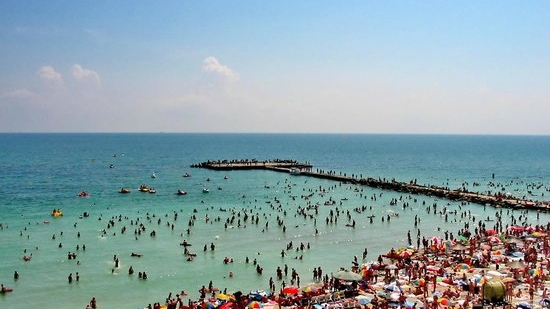Un bărbat, scos mort din mare, la Eforie Nord! Salvatorii intervin pentru a-l aduce pe altul la mal