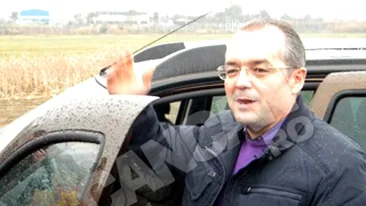 Muncitorii de pe centura Clujului, cinstiti cu bere de Boc