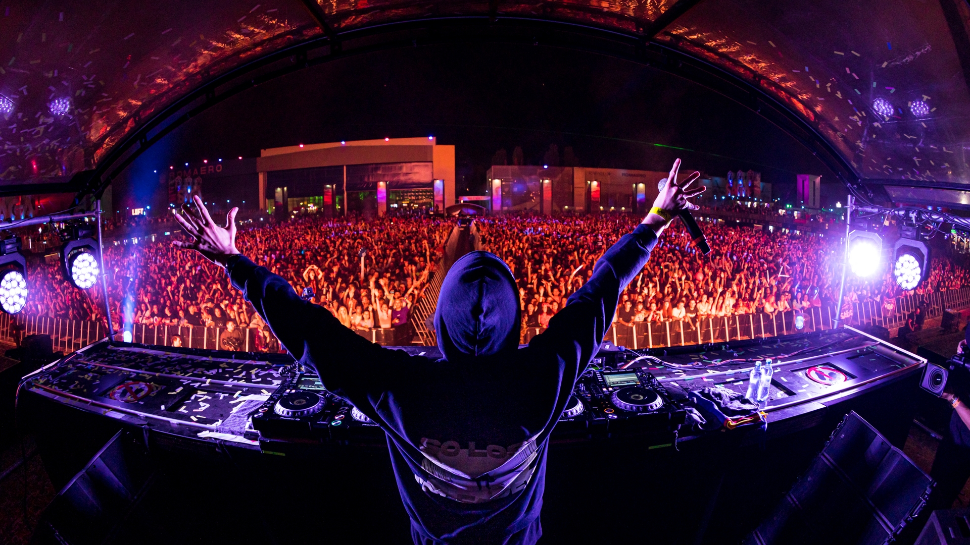 Alan Walker va susține cel mai exclusivist DJ-set în Rave Plane la SAGA Festival 2023
