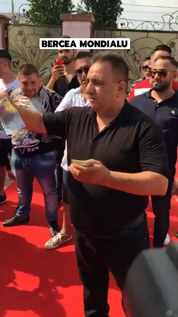 "Bercea Mondialu" a aruncat cu bani la petrecerea dată în cinstea lui Emi Pian