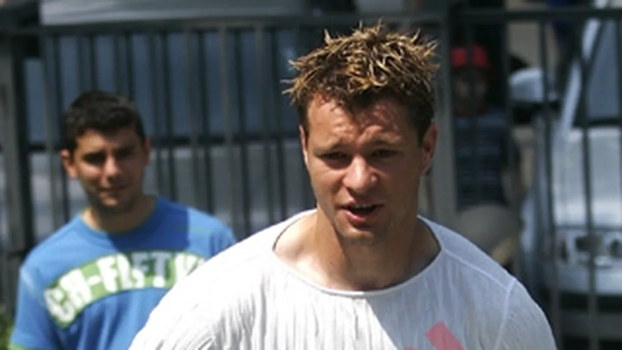 Rednic il fura pe Marius Niculae