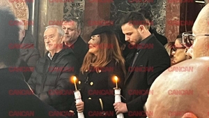 Nidia, ”drama queen” la înmormântarea lui Horia Moculescu. Ținută sobră și misterioasă la funeraliile tatălui său