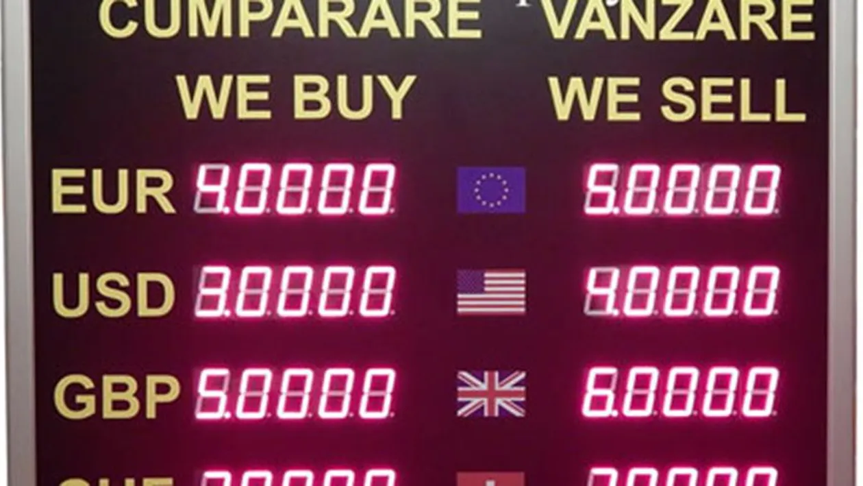 Curs valutar 8 august 2019. Românii au crezut că s-a blocat afișajul. Câți lei costă azi 1 euro