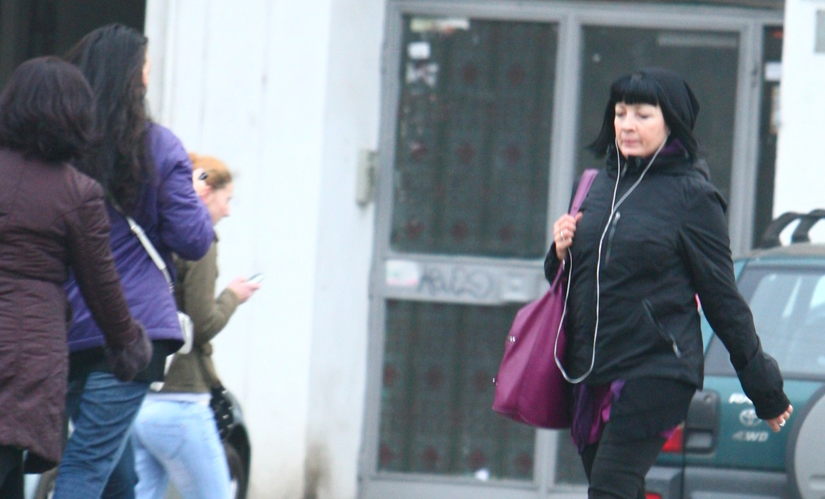 Are sau nu perucă?! Primele imagini de paparazzi cu Neti Sandu. Misterul a fost elucidat: cum arată în realitate părul horoscopistei de la Pro TV