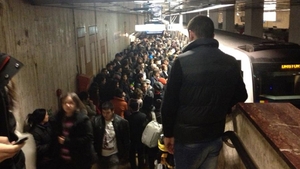 ULTIMA ORA! ACCIDENT teribil ! Un barbat din Bucuresti a MURIT dupa ce a fost lovit de metrou!