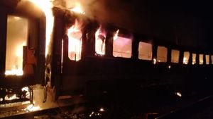 Cadavru carbonizat, descoperit într-un tren la Brașov